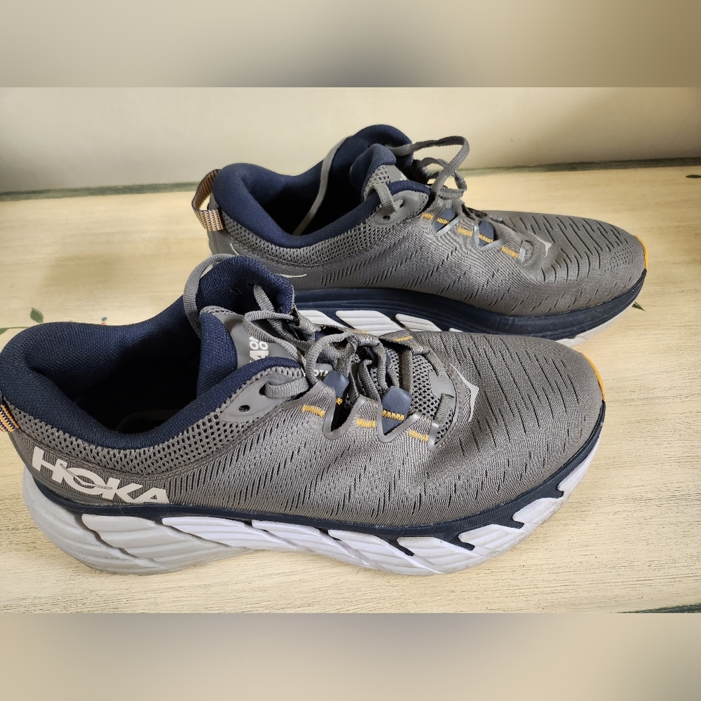 Hoka One M Gaviota 3 wide. Size 102e.